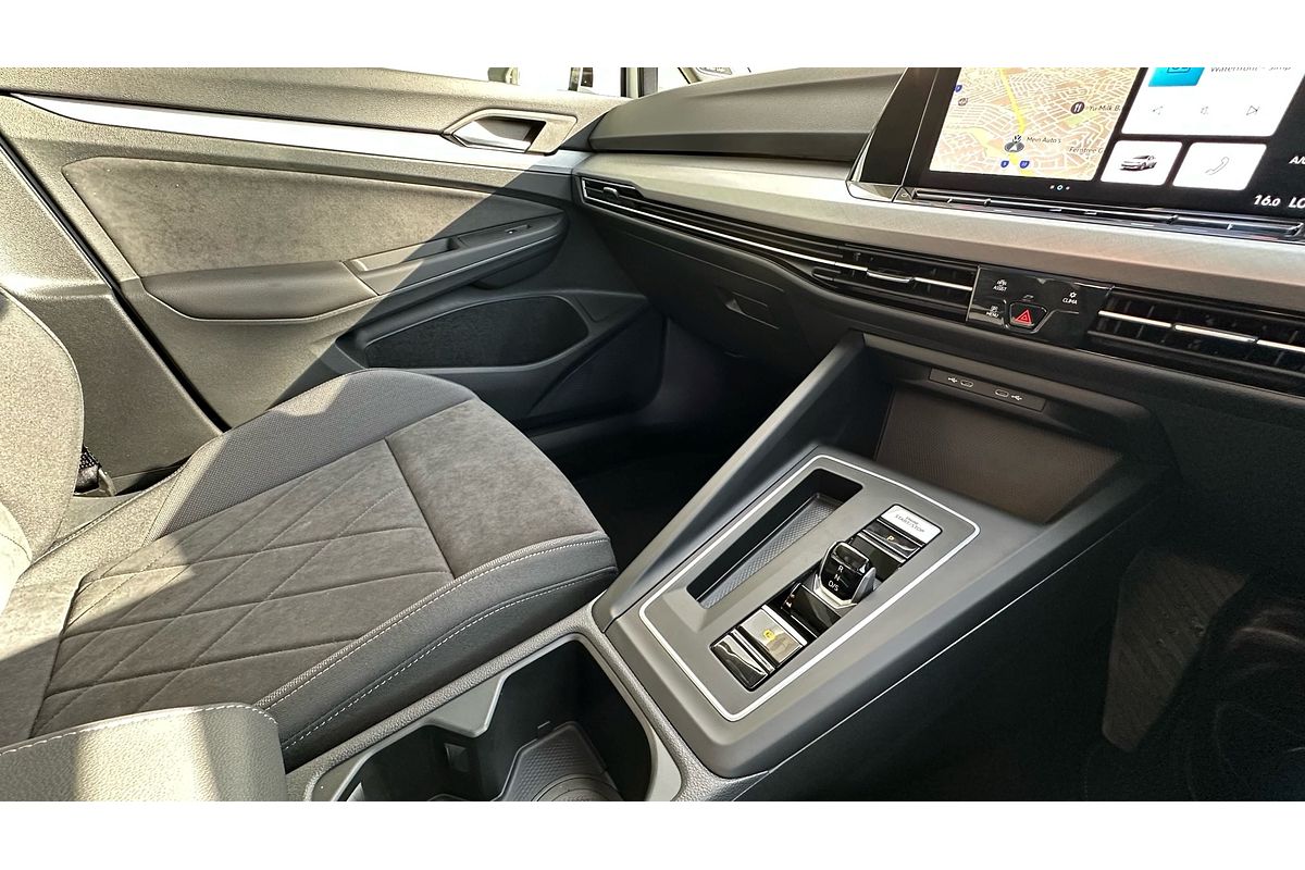 2024 Volkswagen Golf 110TSI Life 8
