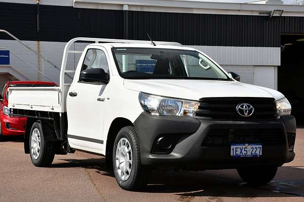 2015 Toyota Hilux Workmate 4x2 TGN16R MY14 RWD