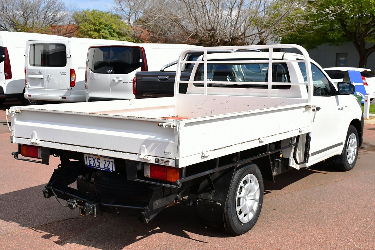 2015 Toyota Hilux Workmate 4x2 TGN16R MY14 RWD