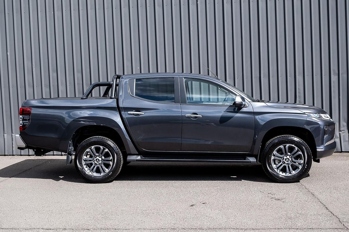 2023 Mitsubishi Triton GLS MR 4X4