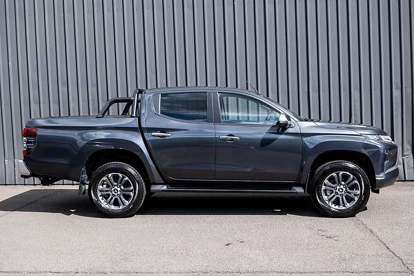2023 Mitsubishi Triton GLS MR 4X4