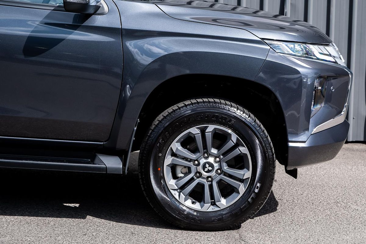 2023 Mitsubishi Triton GLS MR 4X4