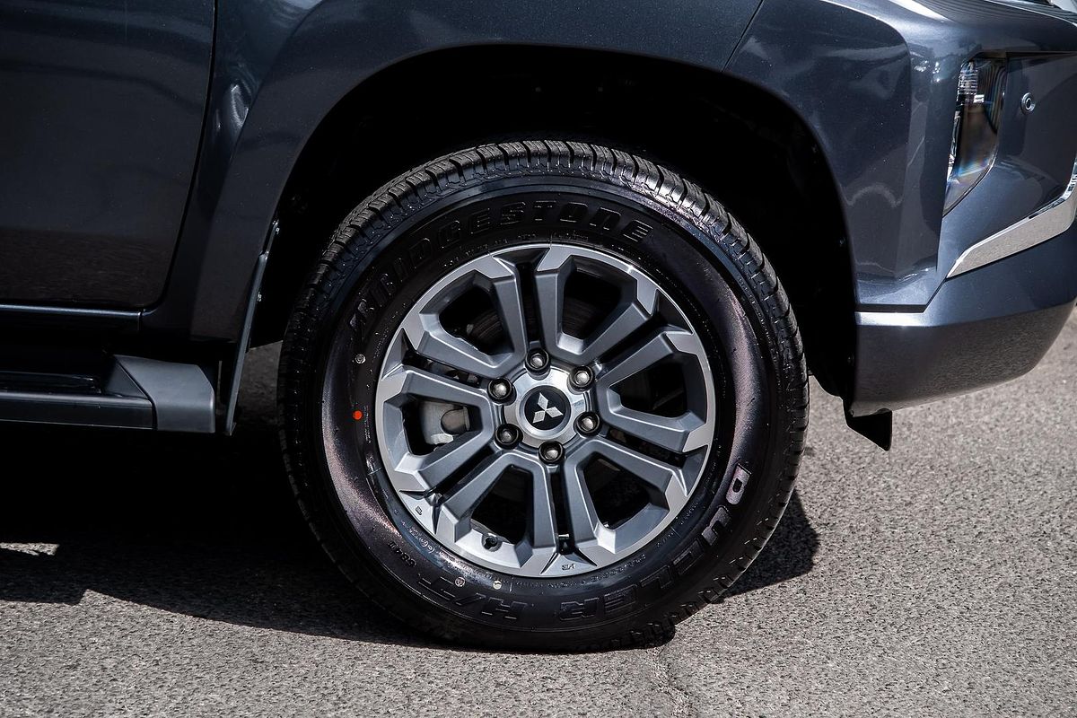 2023 Mitsubishi Triton GLS MR 4X4
