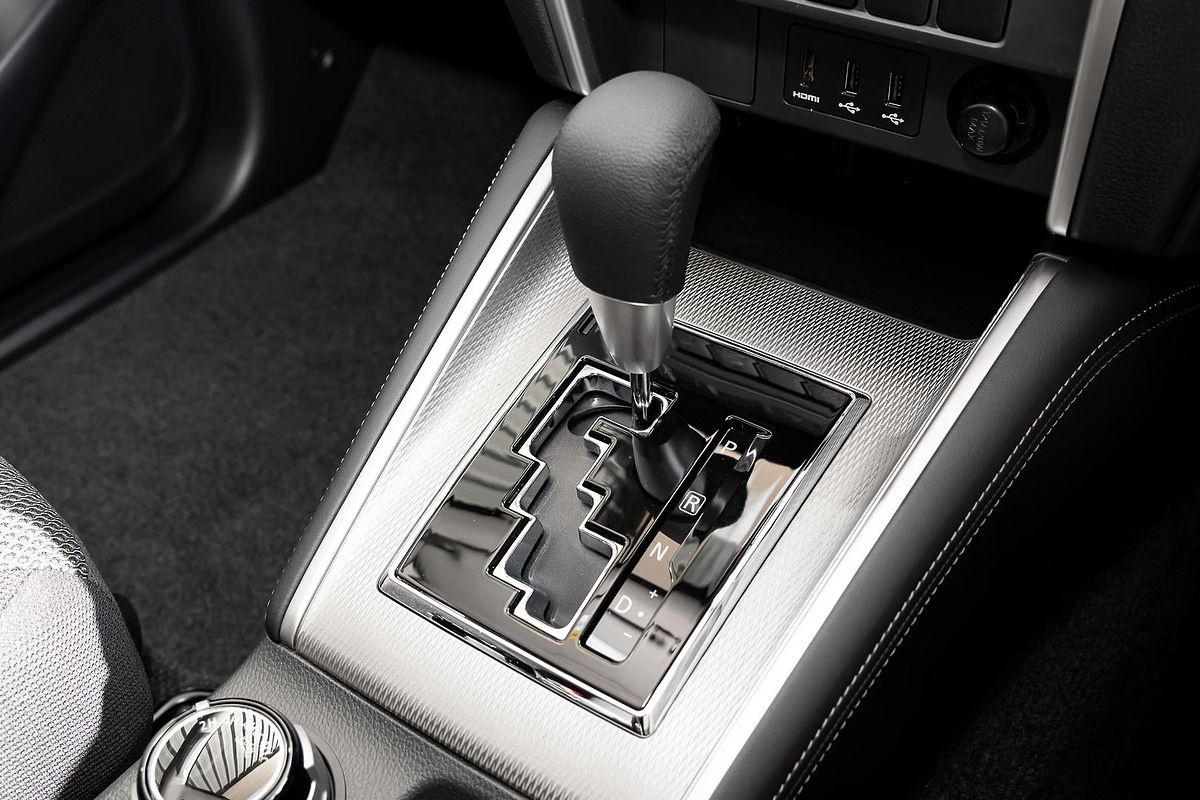 2023 Mitsubishi Triton GLS MR 4X4