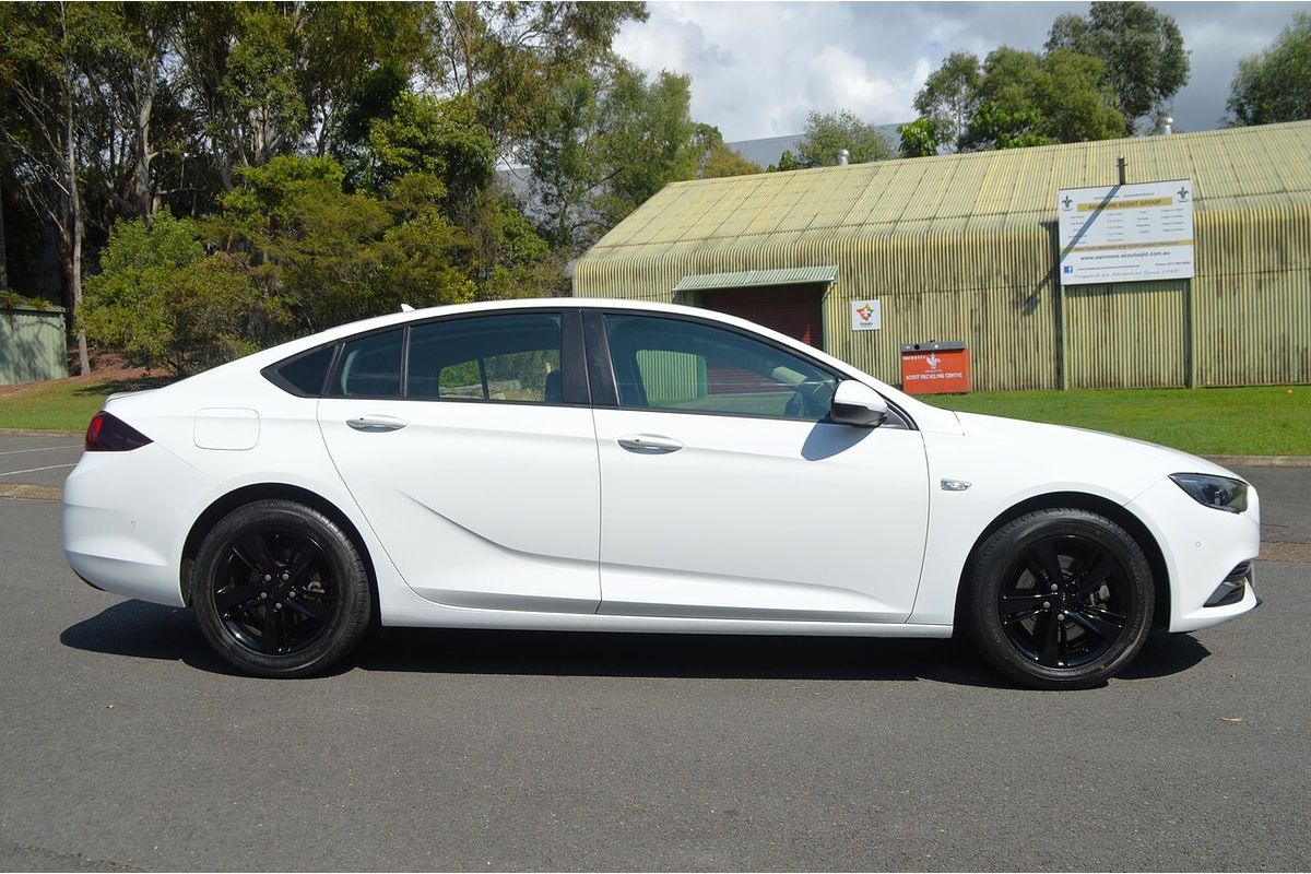 2020 Holden Commodore LT ZB