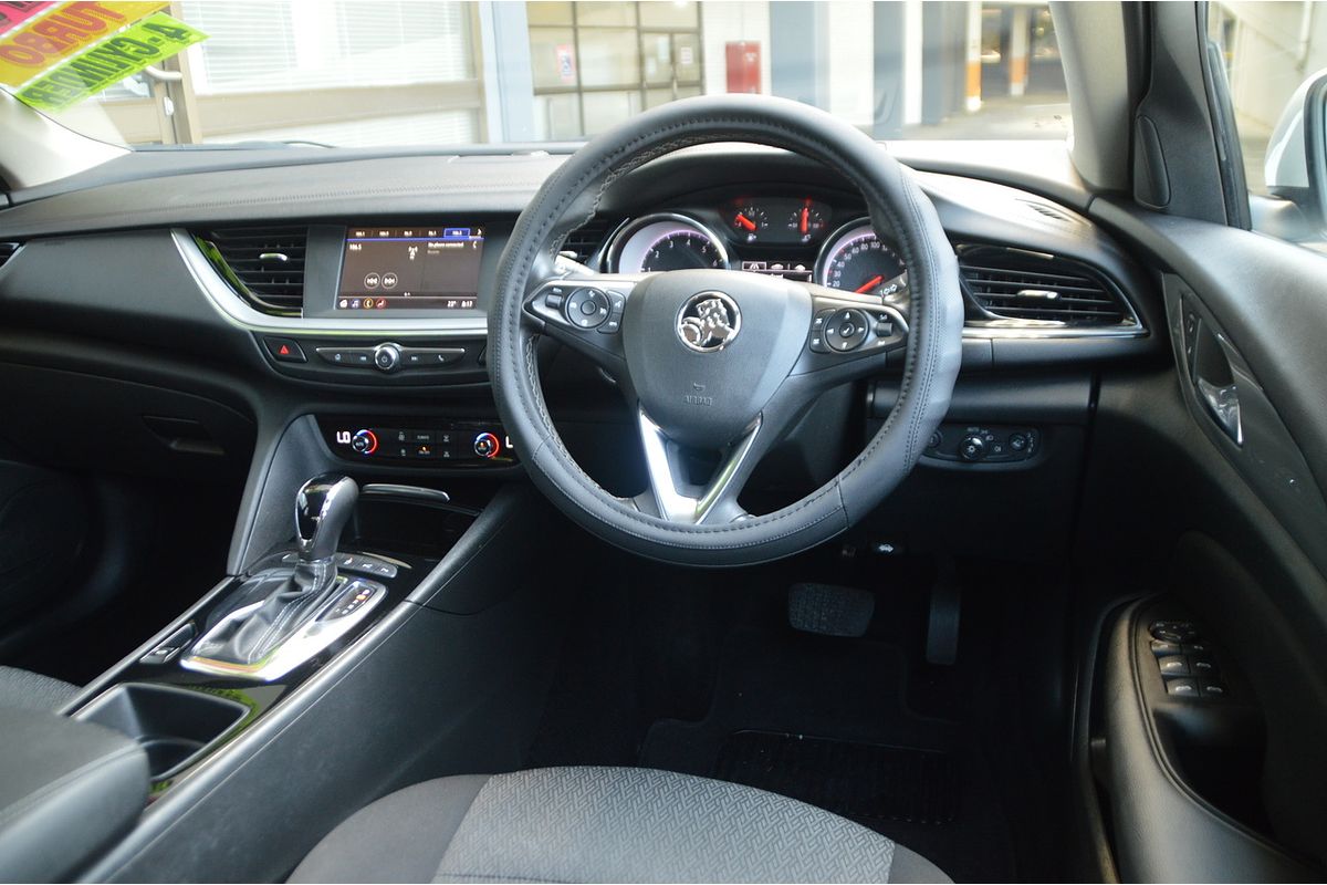 2020 Holden Commodore LT ZB