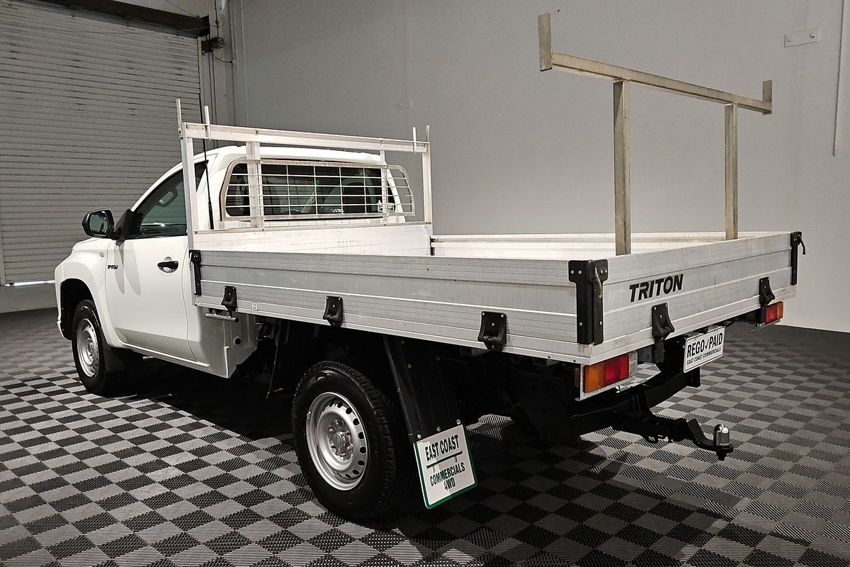 2021 Mitsubishi Triton GLX 4x2 MR MY22 RWD