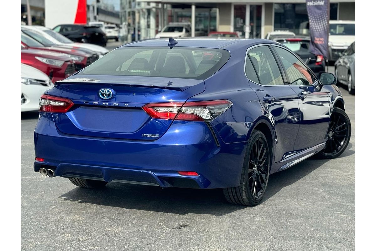 2023 Toyota Camry SX AXVH70R