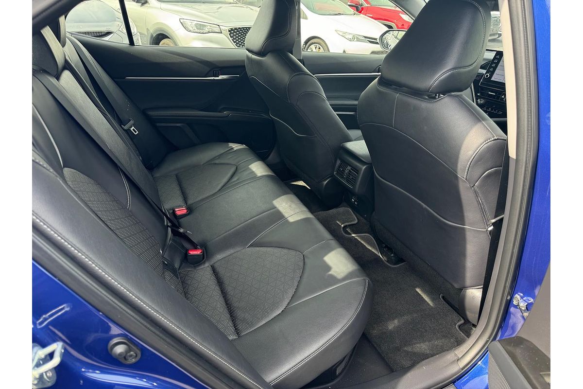 2023 Toyota Camry SX AXVH70R