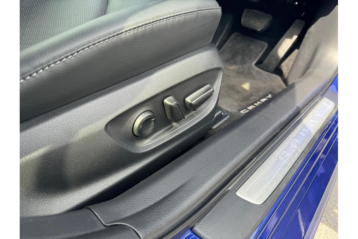 2023 Toyota Camry SX AXVH70R