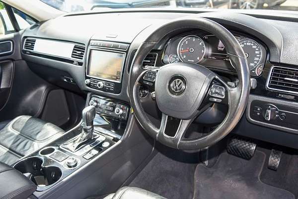 2016 Volkswagen Touareg 150TDI Element 7P