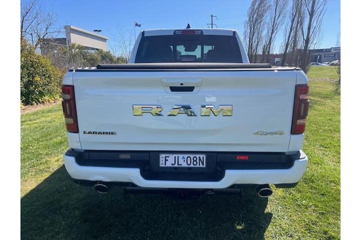 2024 RAM 1500 Laramie Sport RamBox DT 4X4 SWB