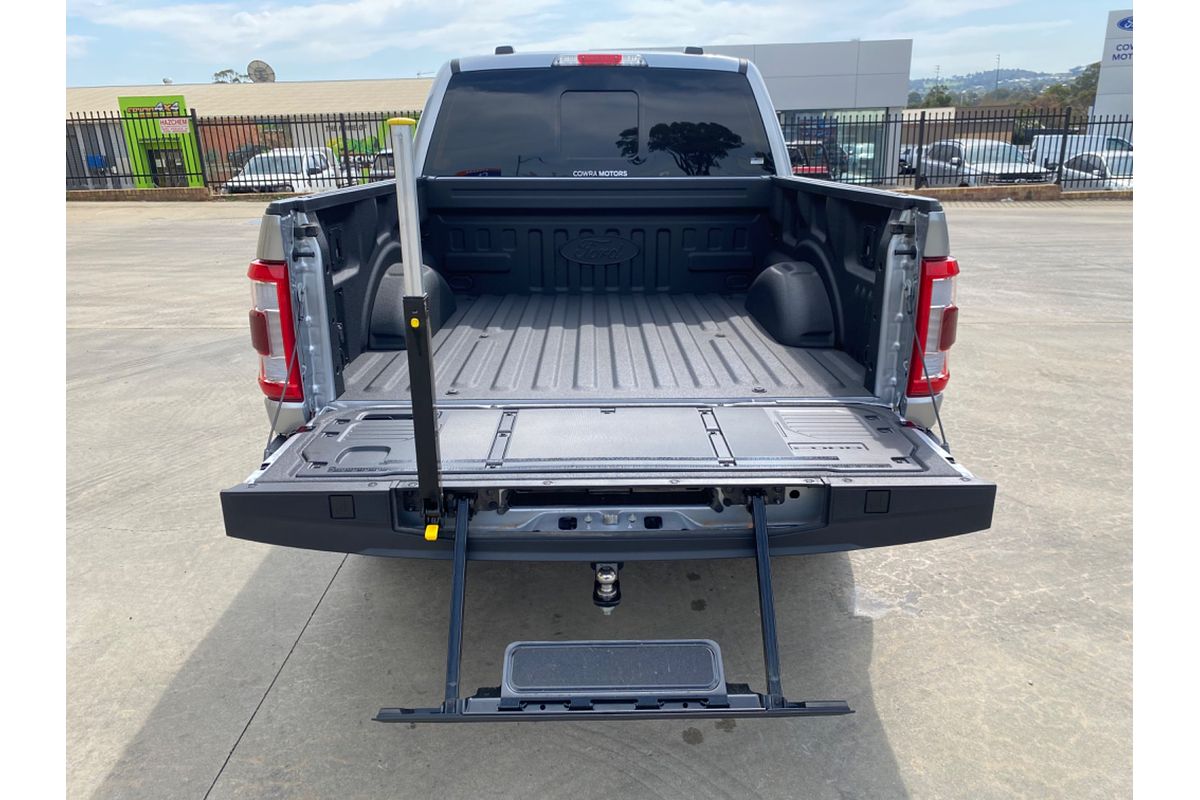 2023 Ford F-150 Lariat  4X4 SWB