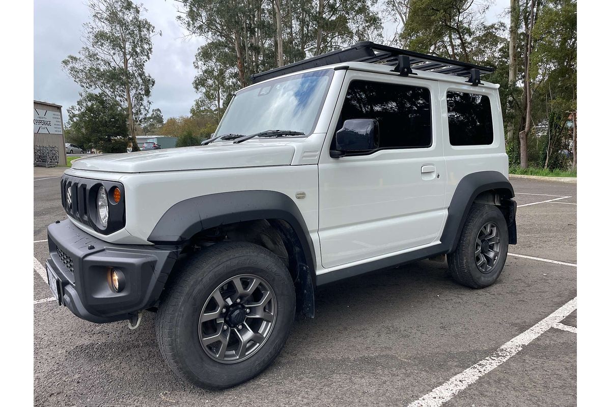 2022 Suzuki Jimny GLX GJ