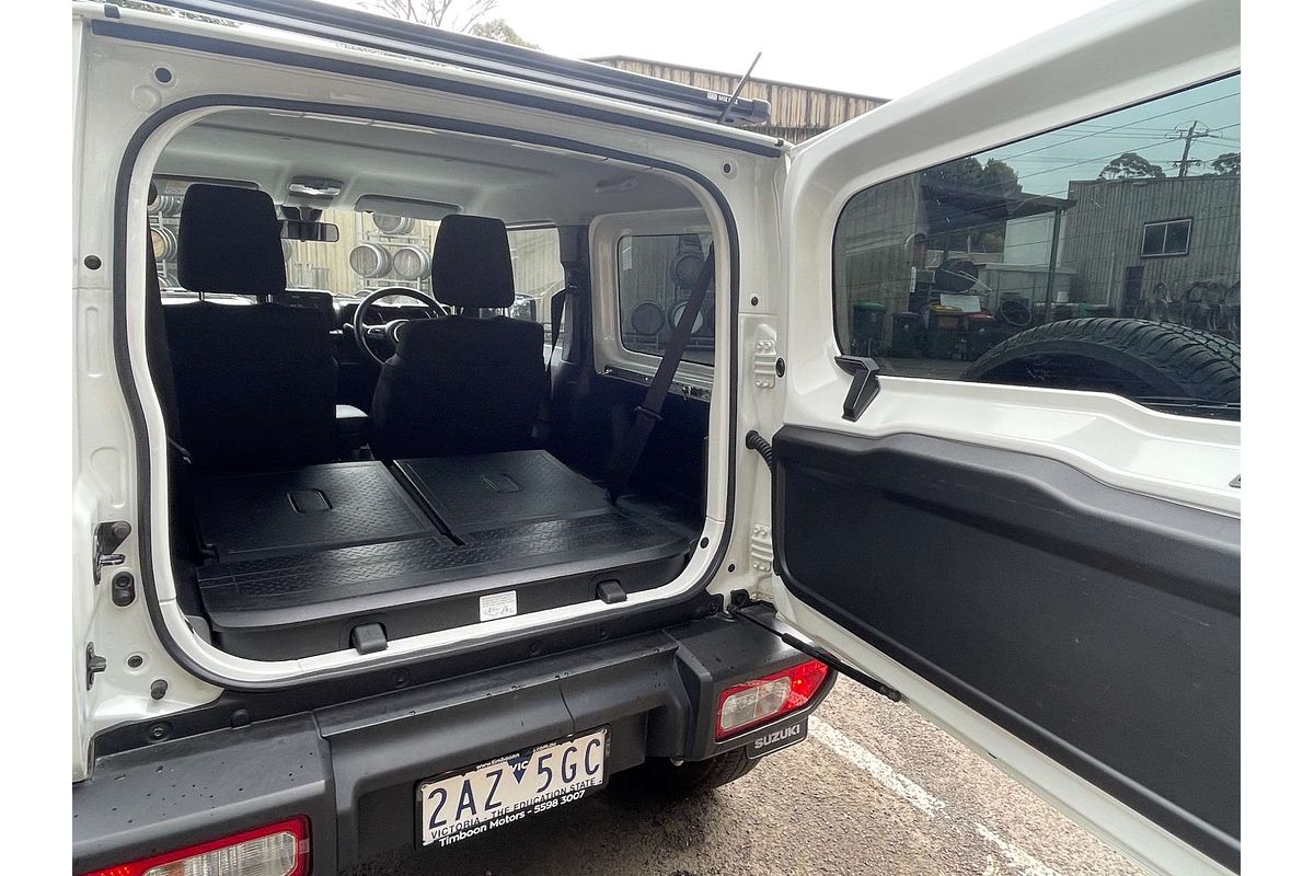 2022 Suzuki Jimny GLX GJ