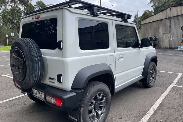 2022 Suzuki Jimny GLX GJ