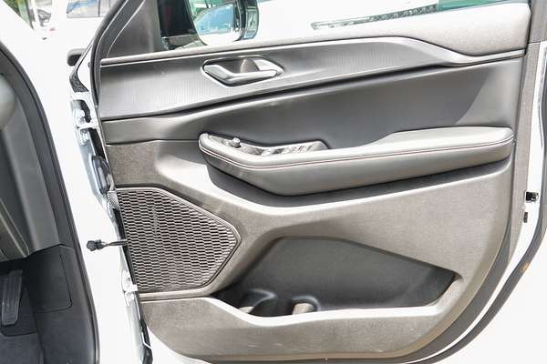 2023 Jeep Grand Cherokee Night Eagle WL