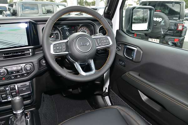 2024 Jeep Wrangler Unlimited Overland JL