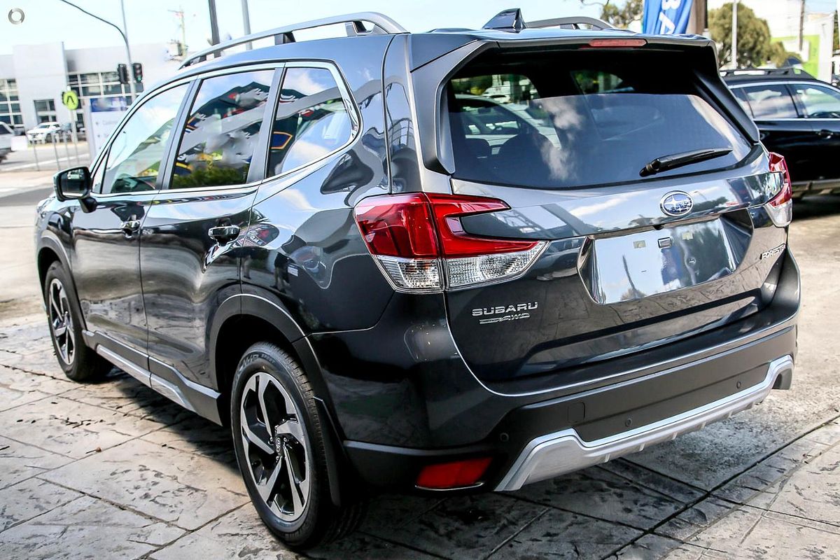 2024 Subaru Forester 2.5i-S S5