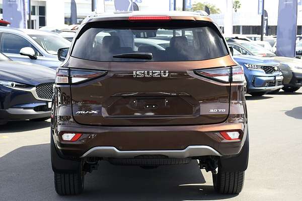 2021 Isuzu MU-X LS-T