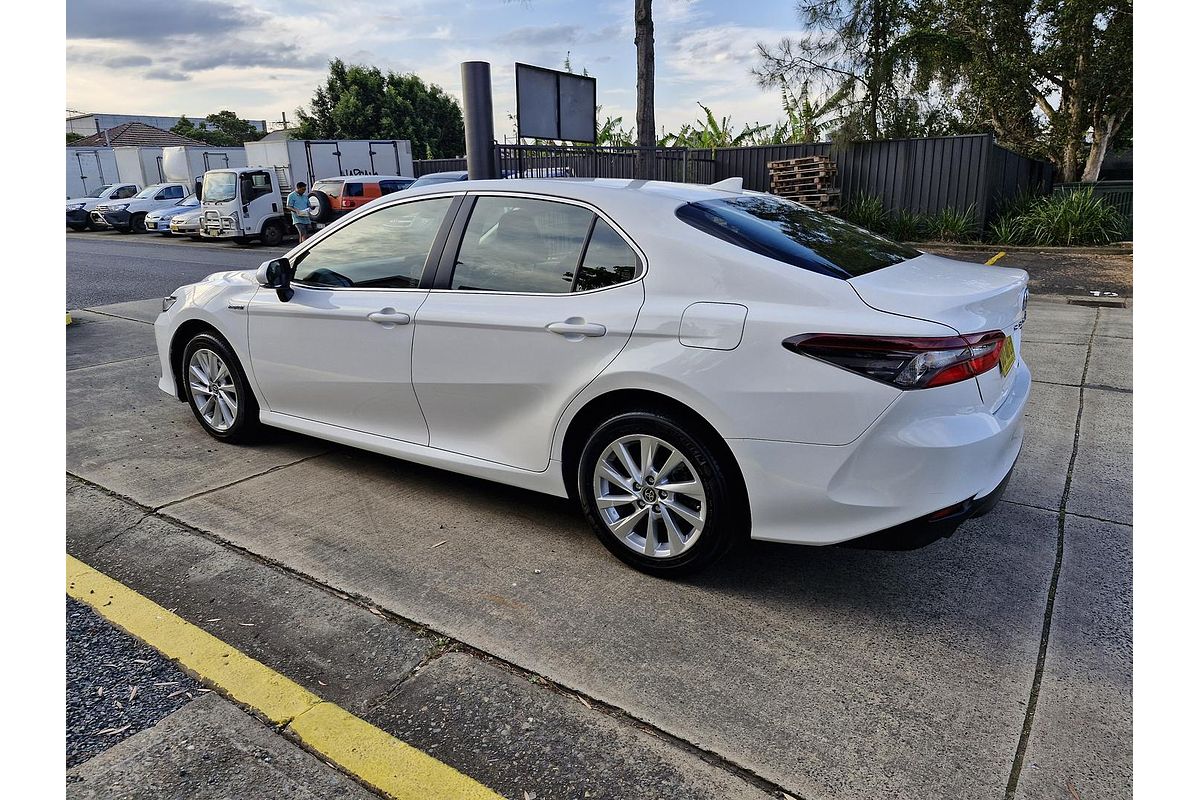 2021 Toyota Camry Ascent AXVH70R