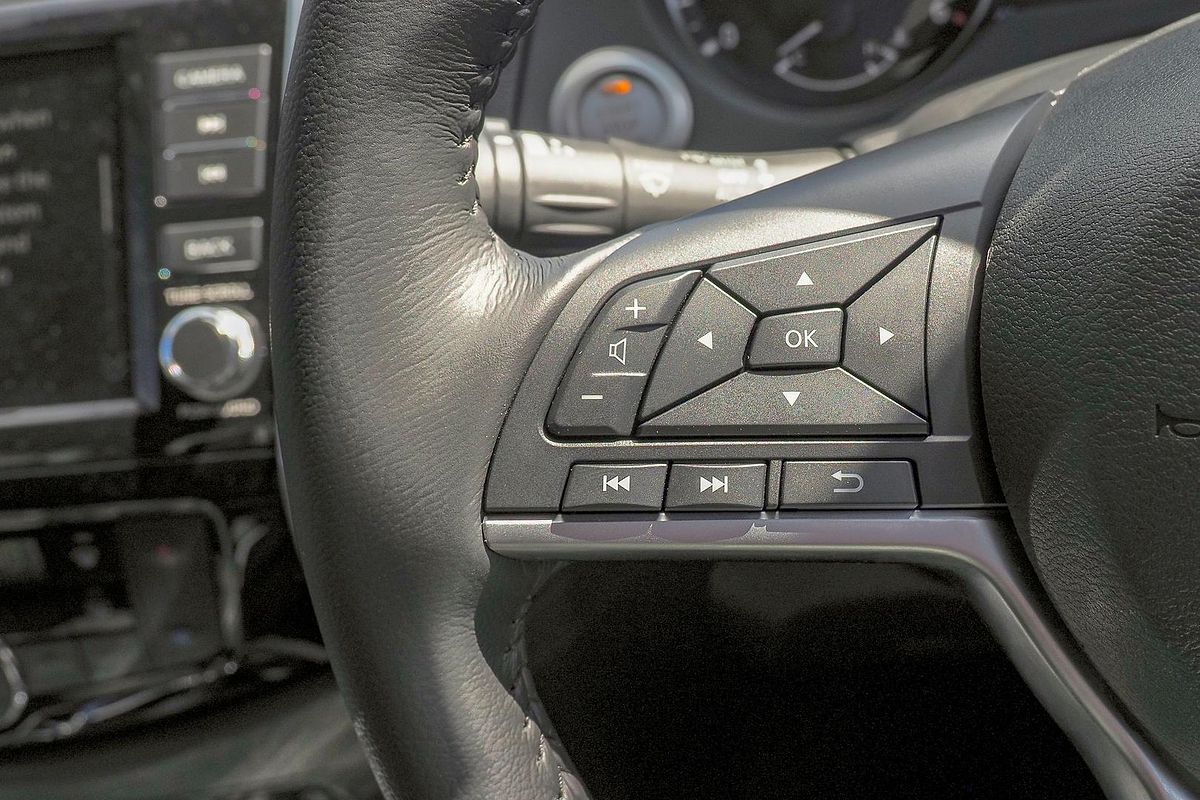 2024 Nissan Navara ST-X D23 4X4