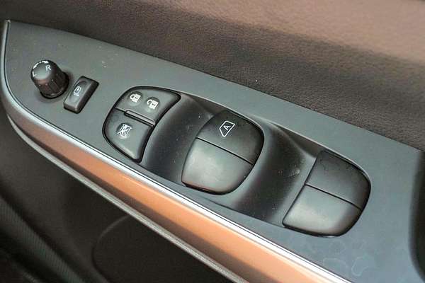 2024 Nissan Navara ST-X D23 4X4