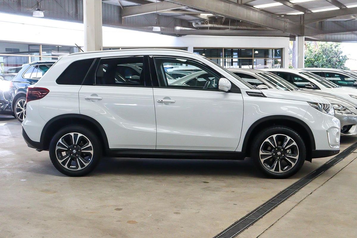 2022 Suzuki Vitara Turbo LY Series II