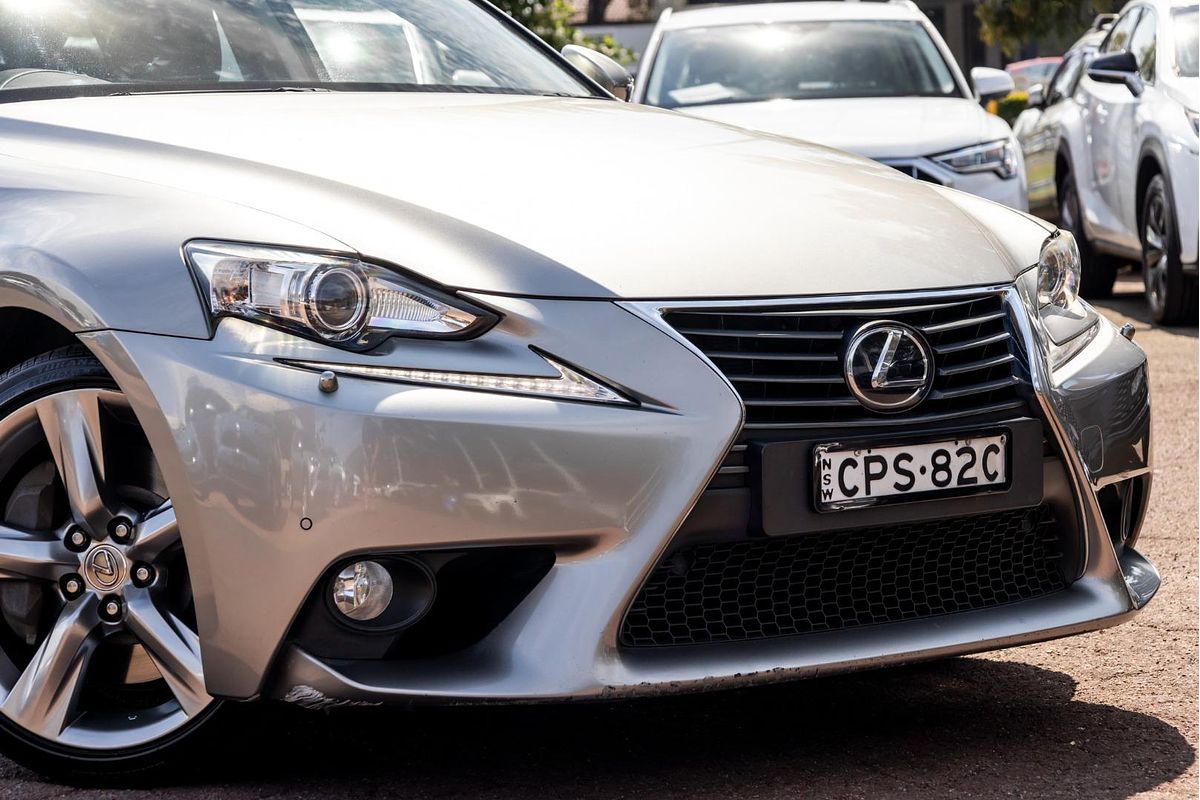 2013 Lexus IS IS350 Sports Luxury GSE31R