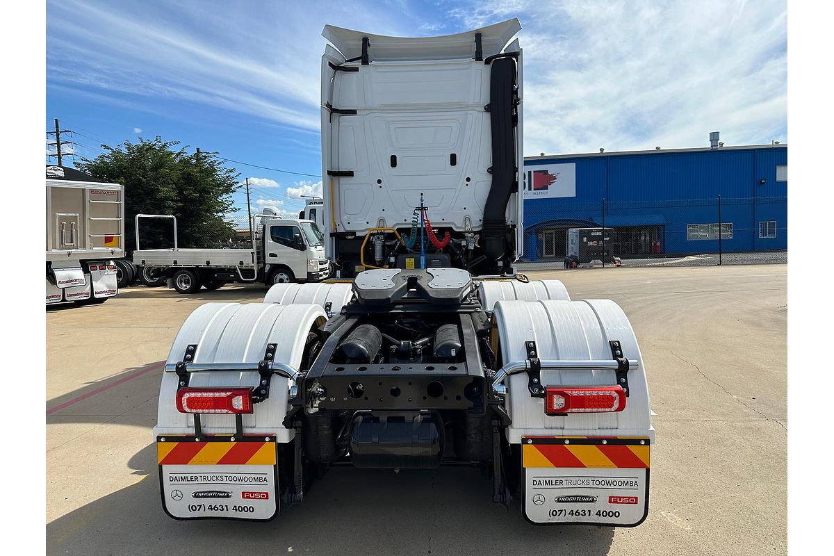 2023 Mercedes-Benz Actros 2658