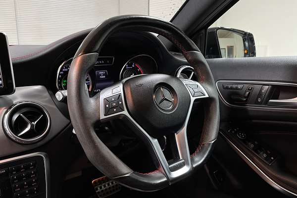 2014 Mercedes Benz GLA-Class GLA45 AMG X156