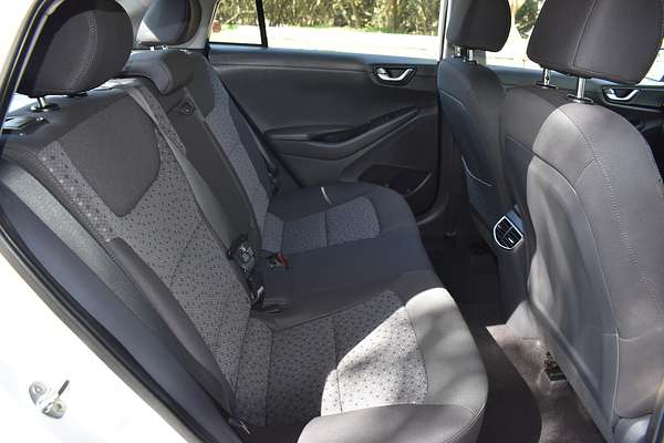 2019 Hyundai IONIQ Electric Elite AE.2