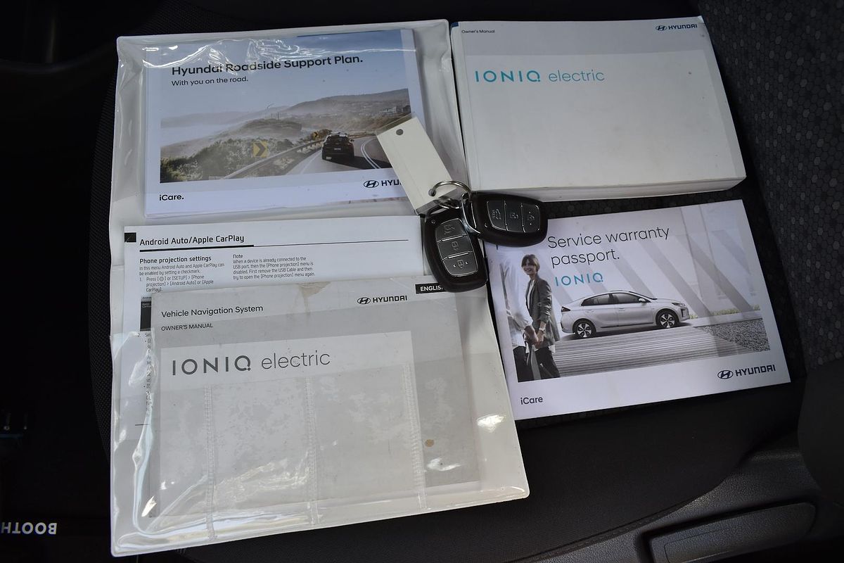2019 Hyundai IONIQ Electric Elite AE.2