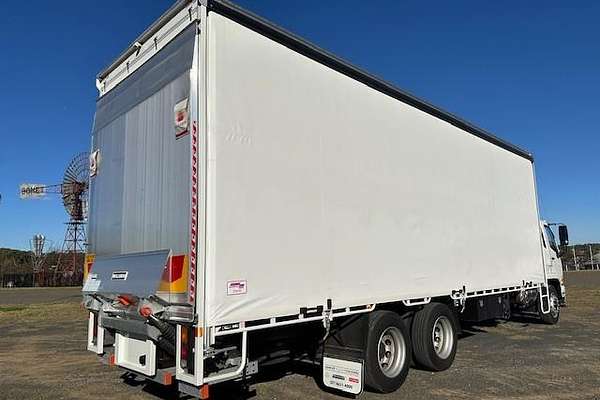 2023 Fuso Fighter 2427 2427 6x4