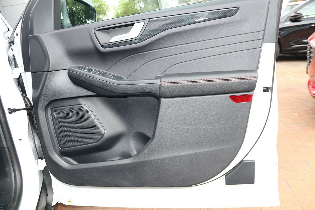 2023 Ford Escape ST-Line PHEV ZH