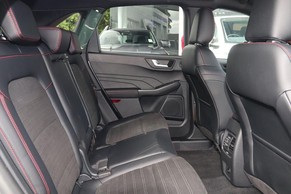 2023 Ford Escape ST-Line PHEV ZH