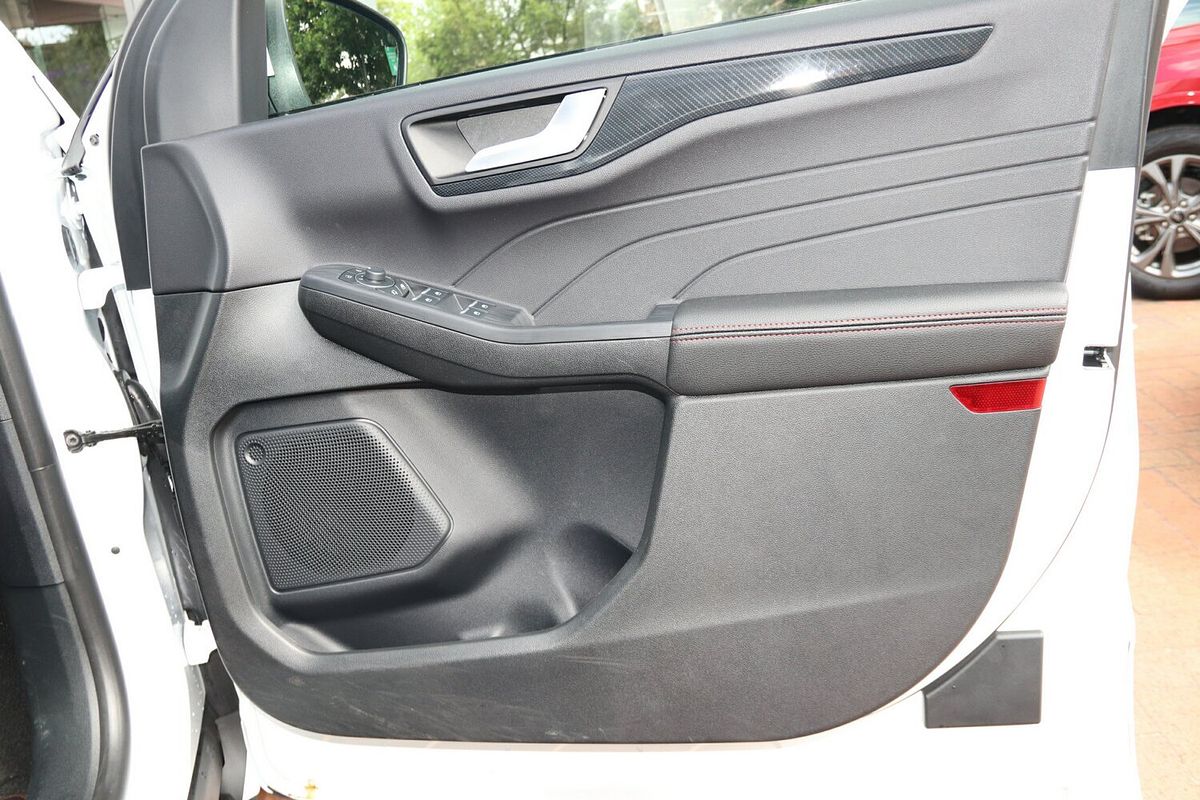 2023 Ford Escape ST-Line PHEV ZH