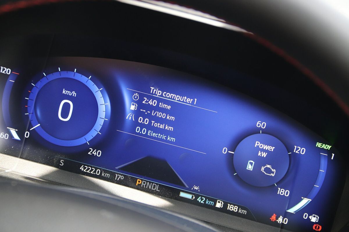 2023 Ford Escape ST-Line PHEV ZH