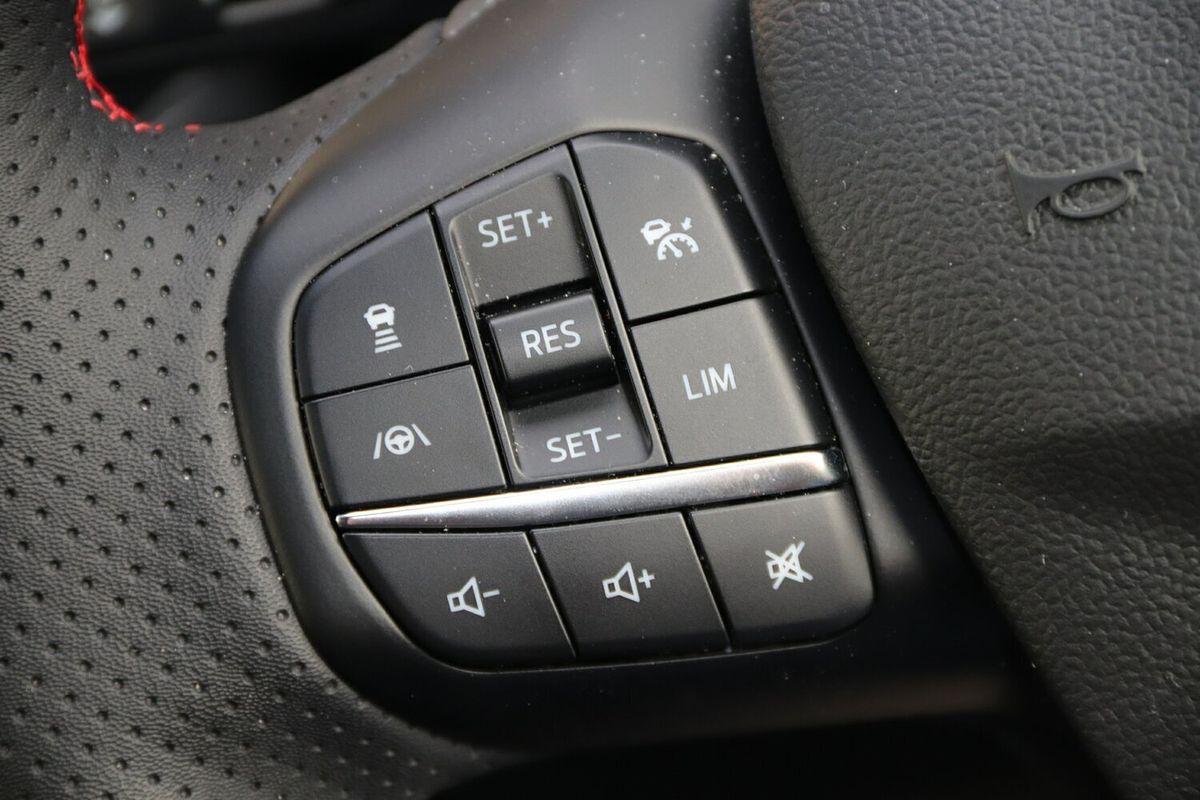 2023 Ford Escape ST-Line PHEV ZH
