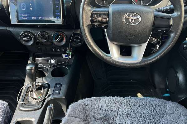 2018 Toyota Hilux SR GUN126R 4X4