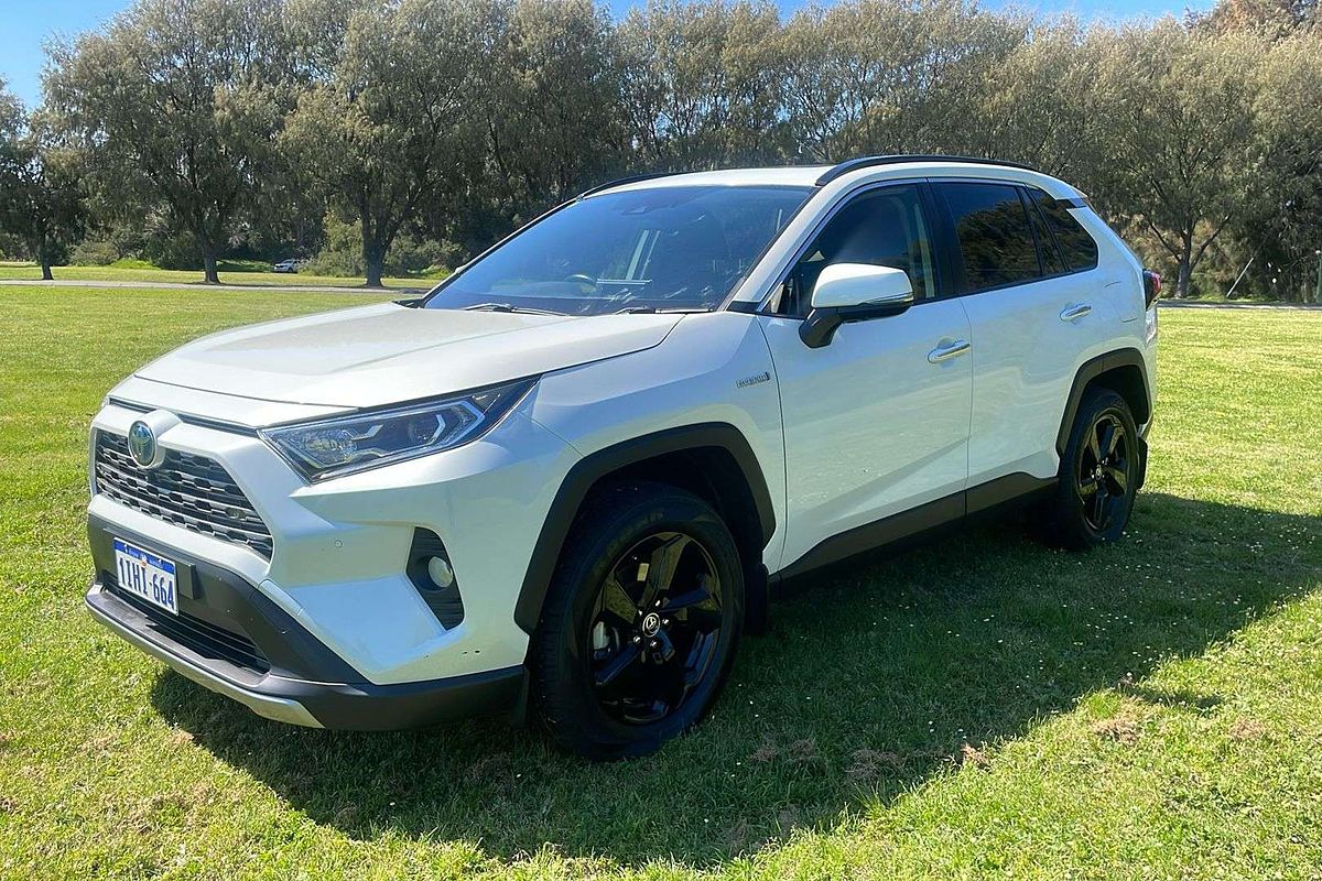2020 Toyota RAV4 Cruiser AXAH52R