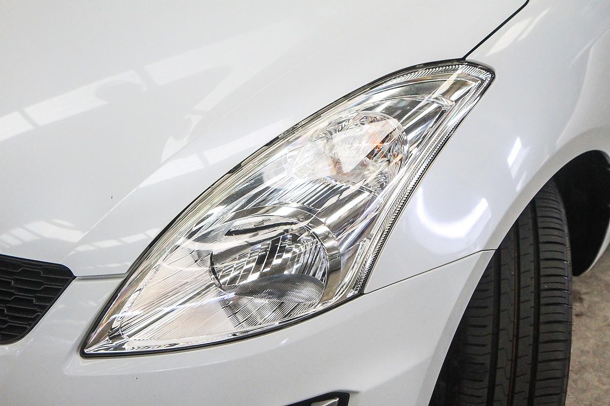 2014 Suzuki Swift GL Navigator FZ