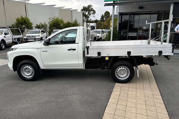 2021 Mitsubishi Triton GLX MR Rear Wheel Drive