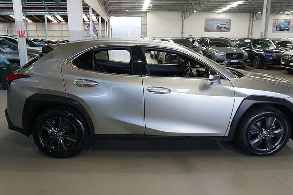 2022 Lexus UX UX200 Luxury MZAA10R