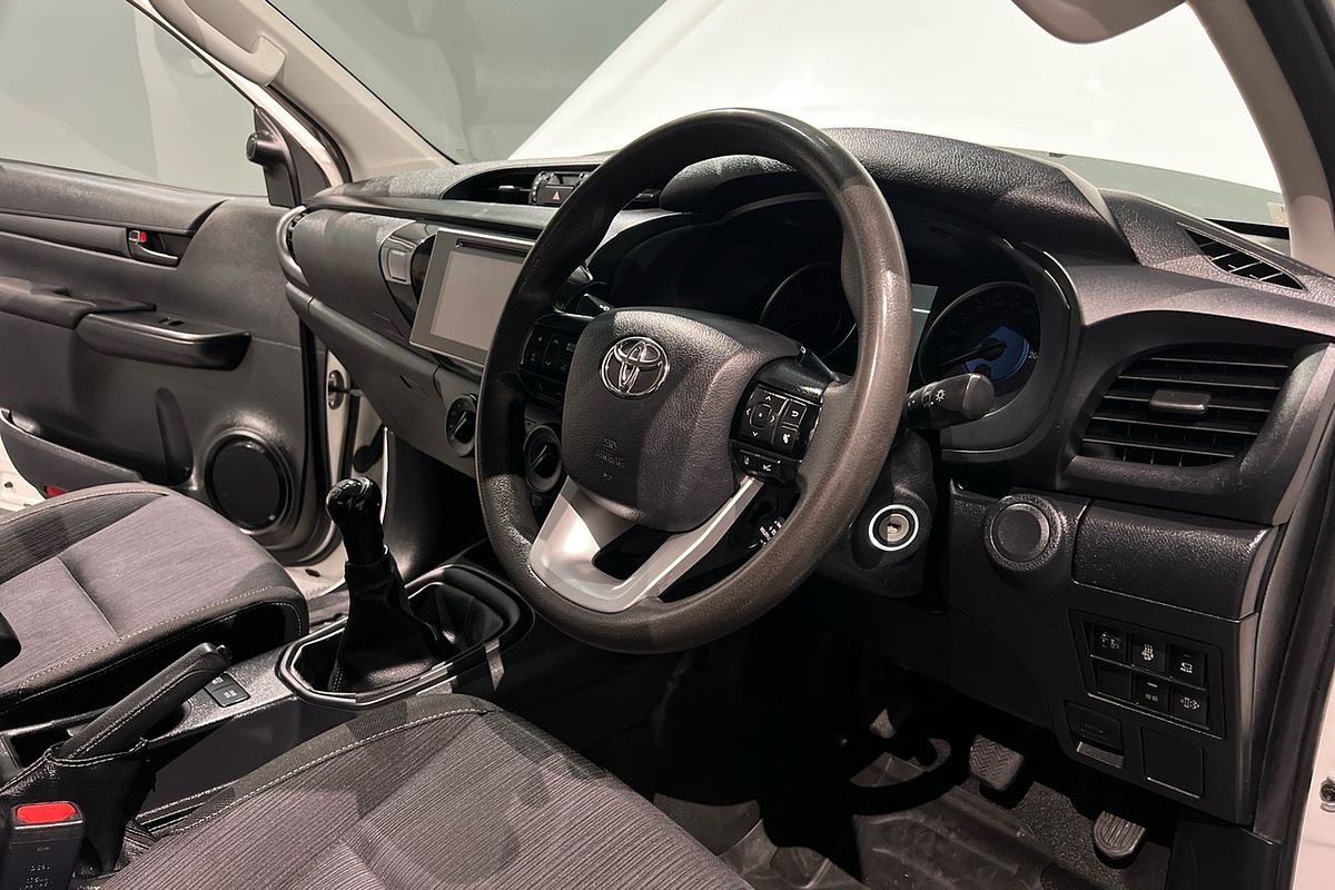 2019 Toyota Hilux SR Double Cab GUN126R 4X4