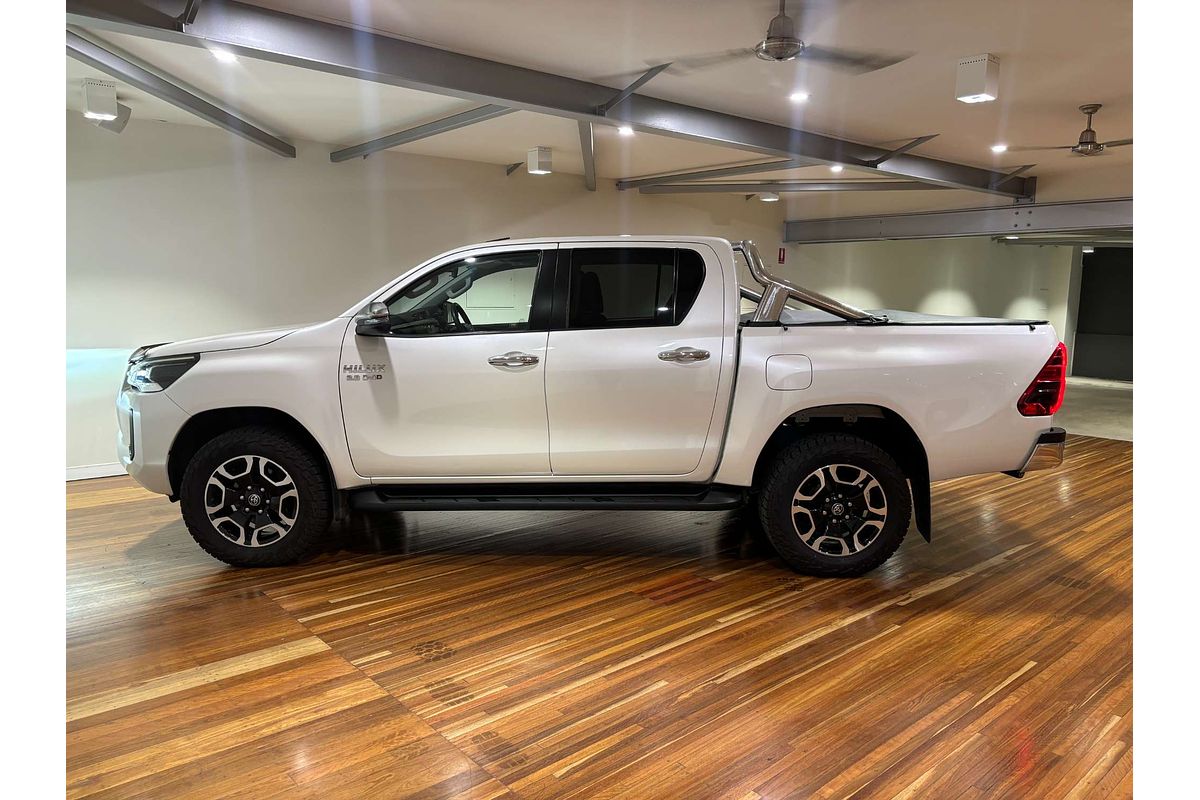 2021 Toyota Hilux SR5 GUN126R 4X4