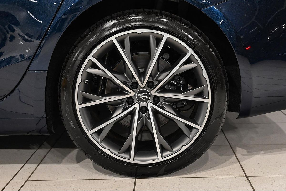 2023 Maserati Ghibli GT M157