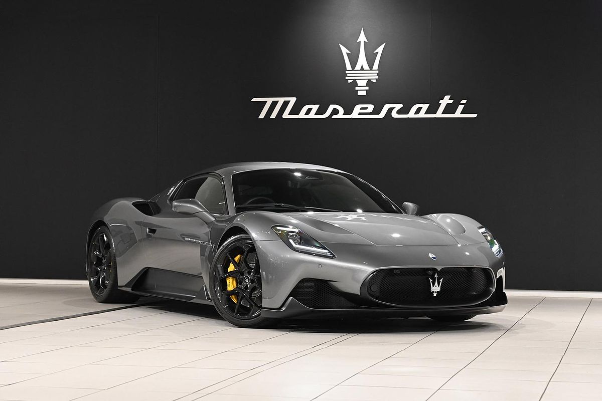 2023 Maserati MC20 M240
