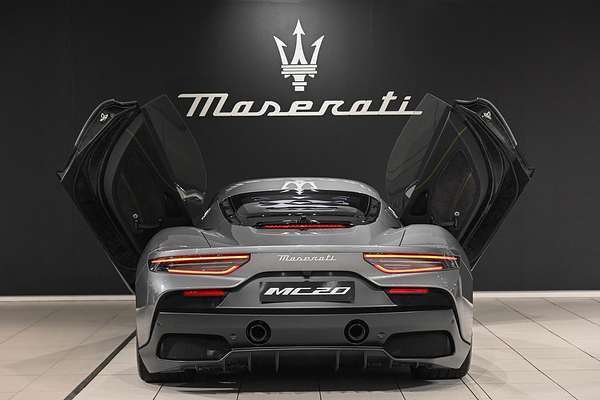 2023 Maserati MC20 M240
