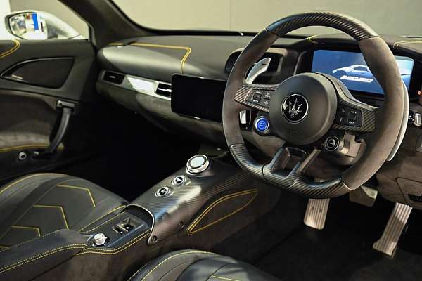 2023 Maserati MC20 M240